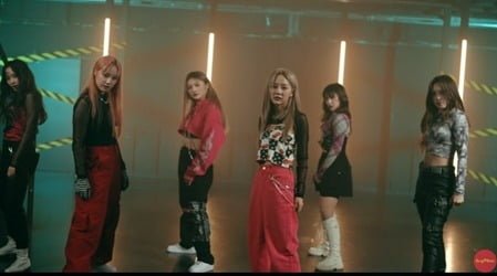 펑키 벗은 강렬 카리스마…버가부, NCT 127 'Cherry Bomb' 커버