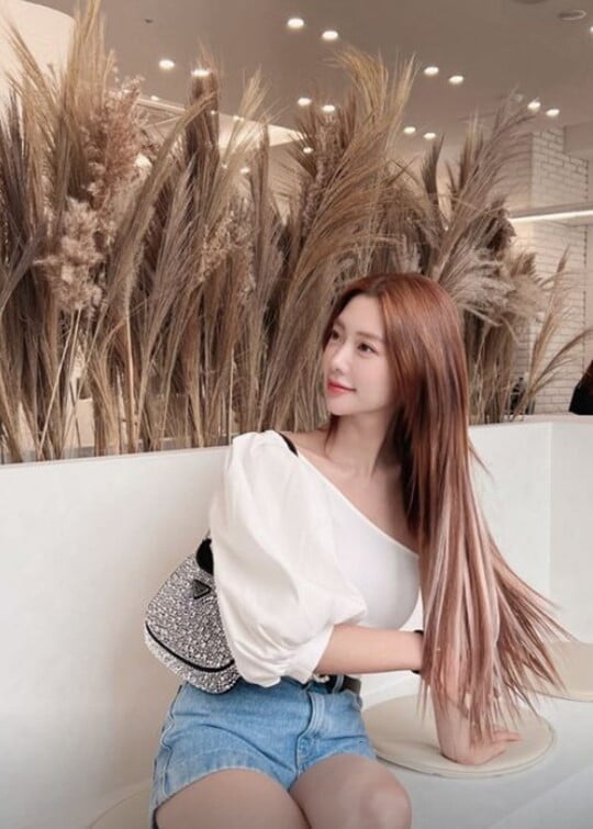 (사진=클라라 SNS)