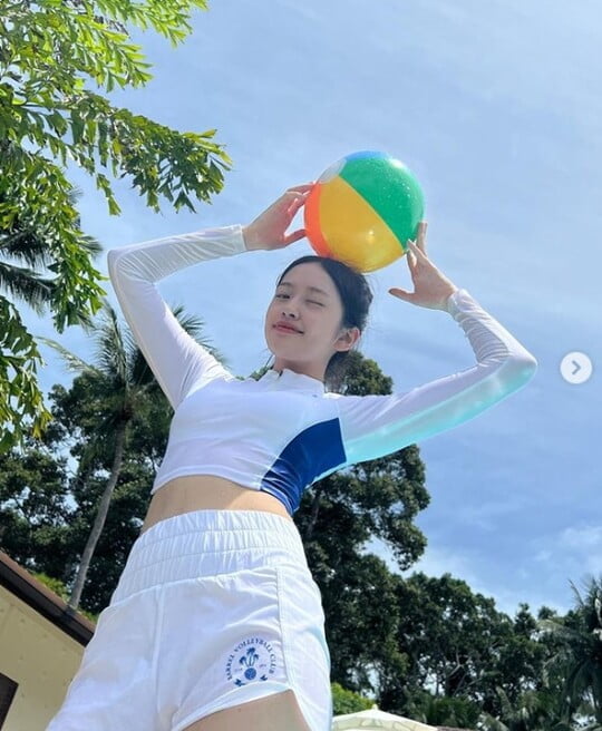 (사진=안유진 SNS)