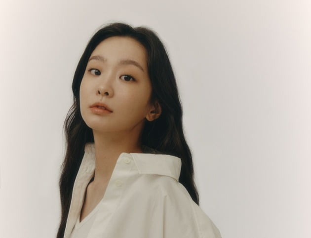 [공식] 김다미, UAA와 전속 계약…송혜교·유아인과 한솥밥