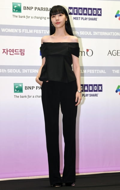 [TEN 포토] 방민아 '점점 더 말라가는 몸매'