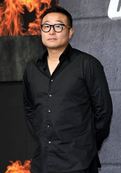 [TEN 포토] 넷플릭스 영화 '카터' 정병길 감독