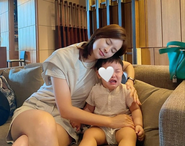 '대학 교수♥' 구재이, 장꾸 아들 극한 육아 중 "'안 힘들다' 주문을 걸어본다"[TEN★]