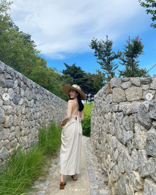 '품절녀'이해리, 섹시한 뒤태+치명적인 눈빛...찢었다[TEN★]