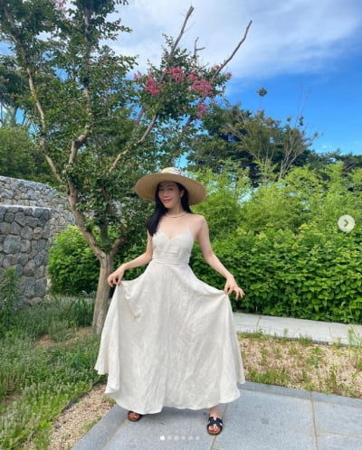 '품절녀'이해리, 섹시한 뒤태+치명적인 눈빛...찢었다[TEN★]