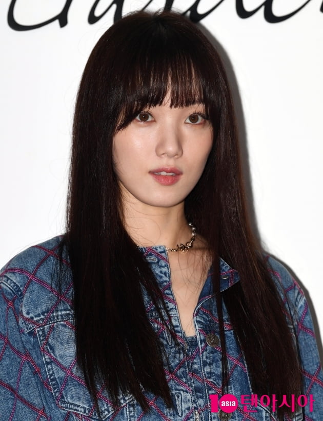 [TEN 포토] 이성경 '청아한 미모'