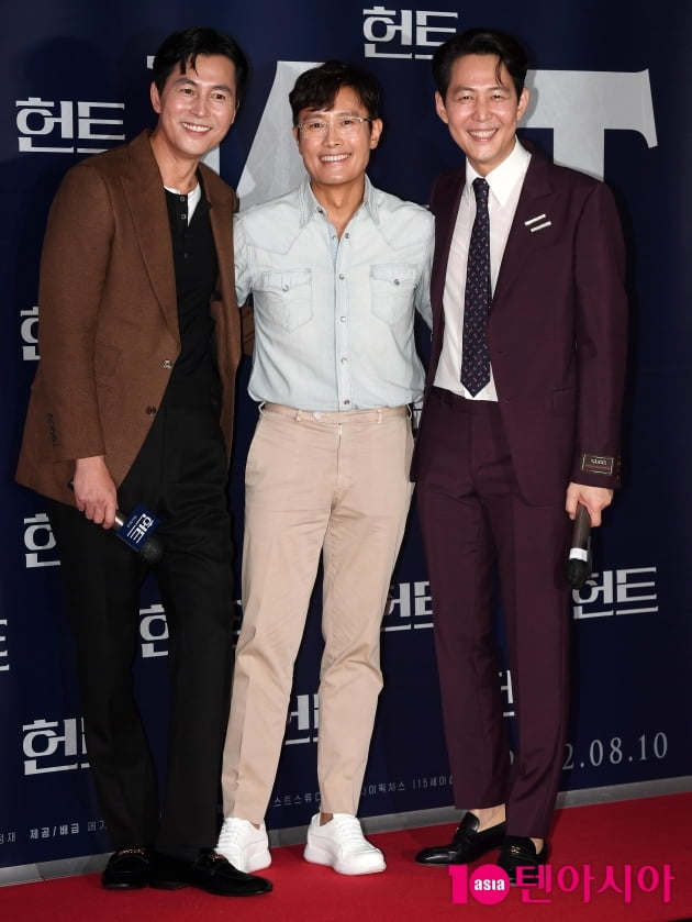 [TEN 포토] 이병헌 '의리로 뭉친 멋진 남자들'