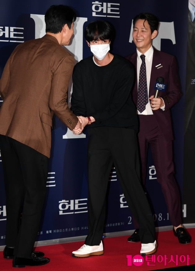 [TEN 포토 화보] BTS 진 '상큼 발랄한 영화관 나들이'(헌트VIP)