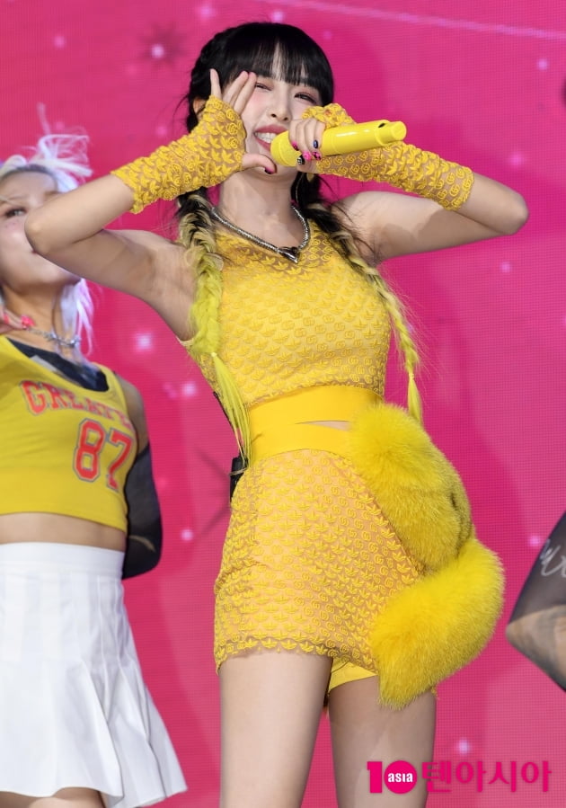 [TEN 포토] 최예나 '이런 매력이 본적없는 과즙美 팡팡'