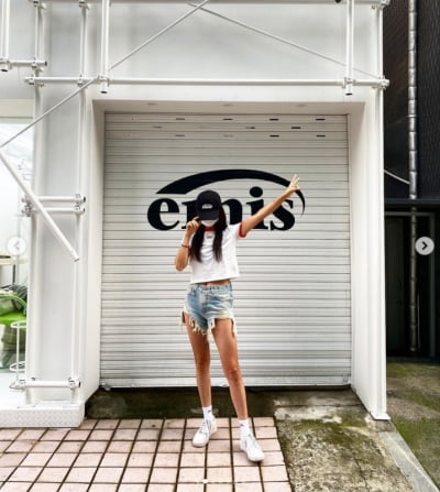 한효주, 걸그룹처럼 멋진 엔딩?...핫팬츠+美친 각선미 건강미 발산[TEN★]