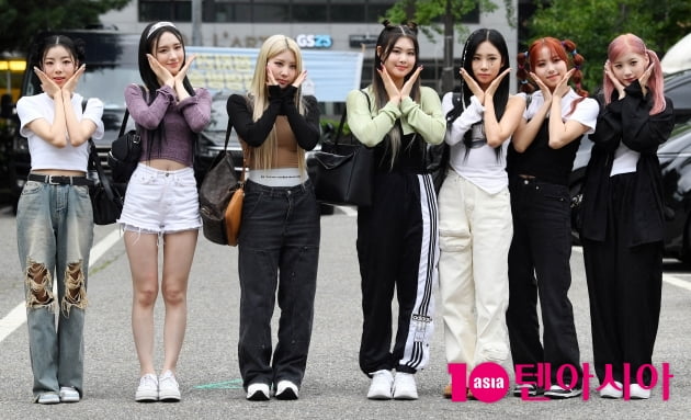 [TEN 포토] 퍼플키스 '뮤직뱅크 왔어요'