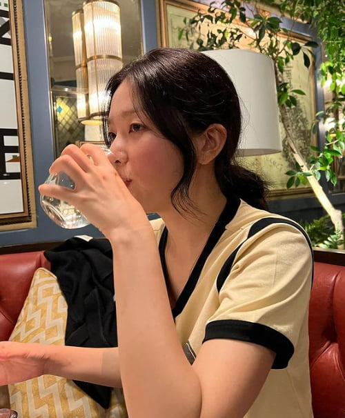 레드벨벳 슬기, 알코올을 벌컥벌컥…취했네 취했어[TEN★]