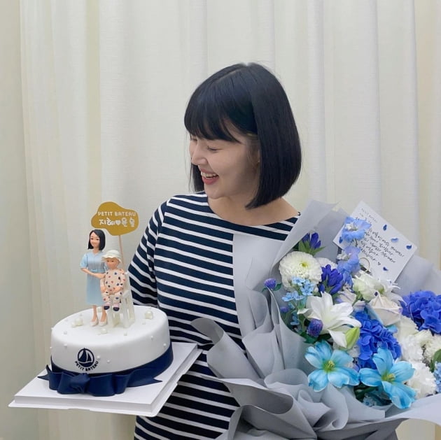 한지혜 딸, 첫돌 겨우 지났는데 벌써 엄마 따라 '모델 데뷔'…"엄청 잘해서 놀랐어요"[TEN★]