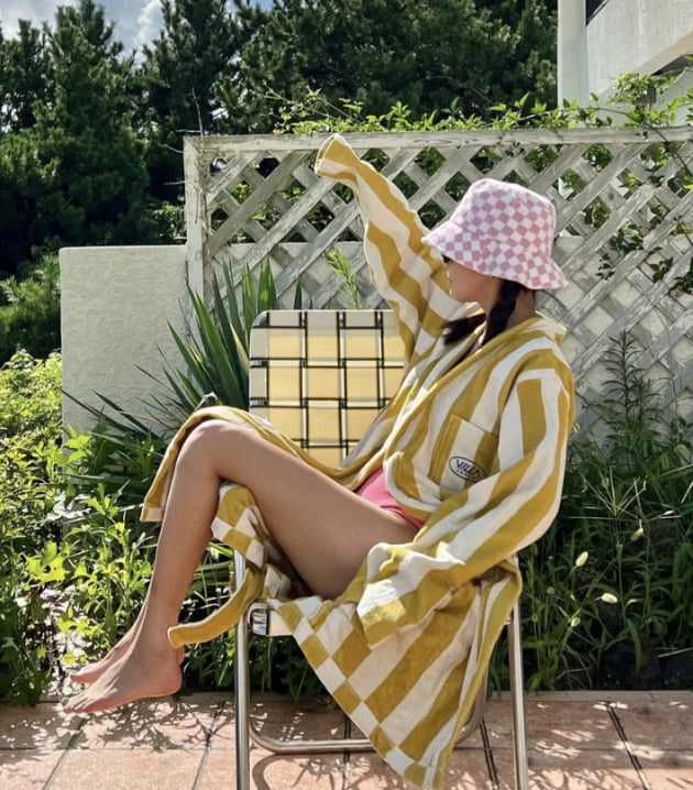 '사업가♥' 기은세, 늘씬한 수영복 자태…"나도 휴가 왔다" [TEN★]