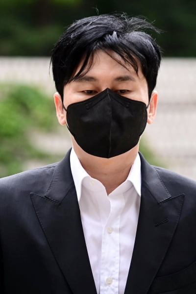 [TEN 포토] 양현석 '보복협박 혐의 공판출석'