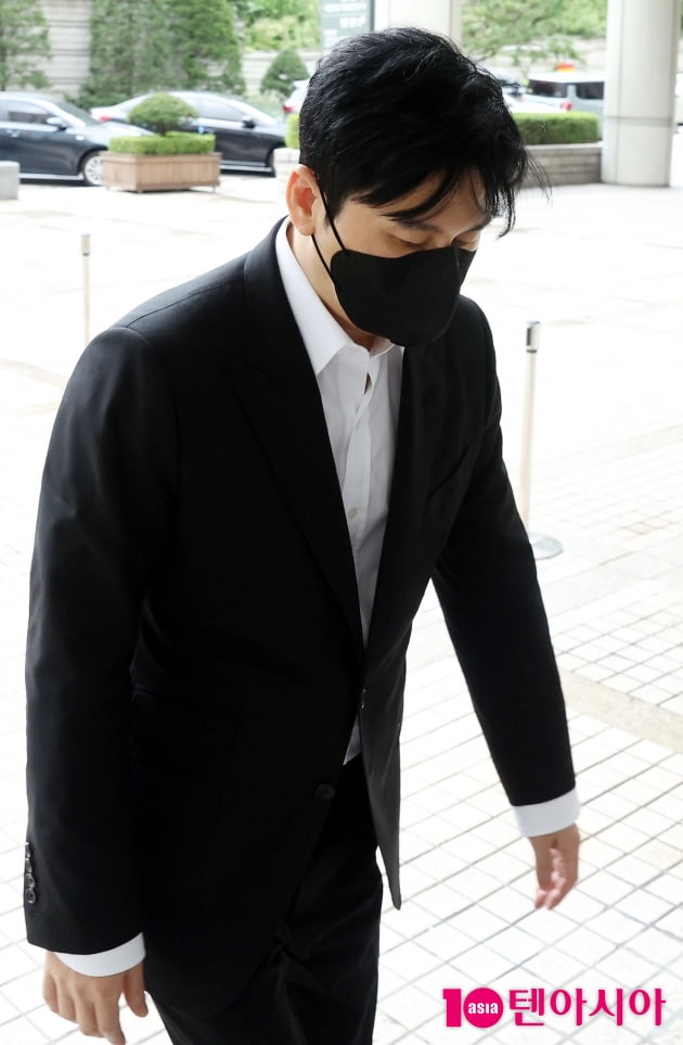 '보복협박 혐의' 양현석, 한서희가 미뤘던 8차 공판 진행 
