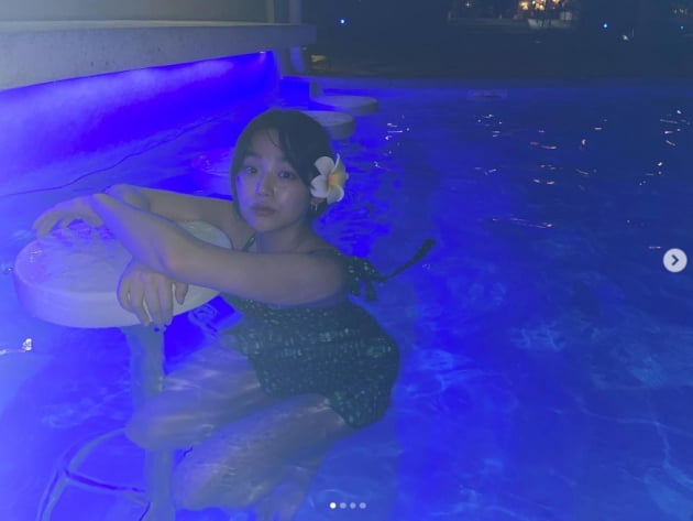 강미나, 사이판에서 수영하며 힐링중...우주소녀 다영 "같이해"[TEN★]