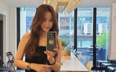 공현주, '불혹 앞둔' 여배우의 화려한 미모…우아美 가득 일상[TEN★]