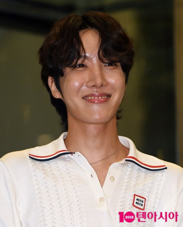 [TEN 포토] 방탄소년단 제이홉 '개구쟁이 꽃미소'