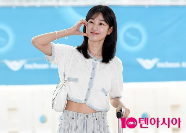 [TEN 포토] 하윤경 '사랑스러운 볼하트'