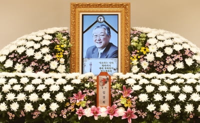 [TEN 포토] '회장님 전문 배우' 故 김성원 별세... 향년 85세