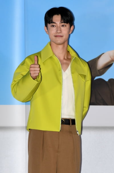 [TEN 포토] 곽동연 '영화 '육사오' 엄지척'