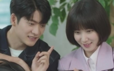 '돌싱' 강기영, 재판 중 쓰러졌다…박은빈♥강태오 사랑 위기, 시청률은 '하락' ('우영우')