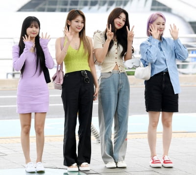 [TEN 포토] 에버글로우 '사랑스러운 인사'