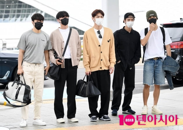 [TEN 포토] SF9 '멋진 남자들'