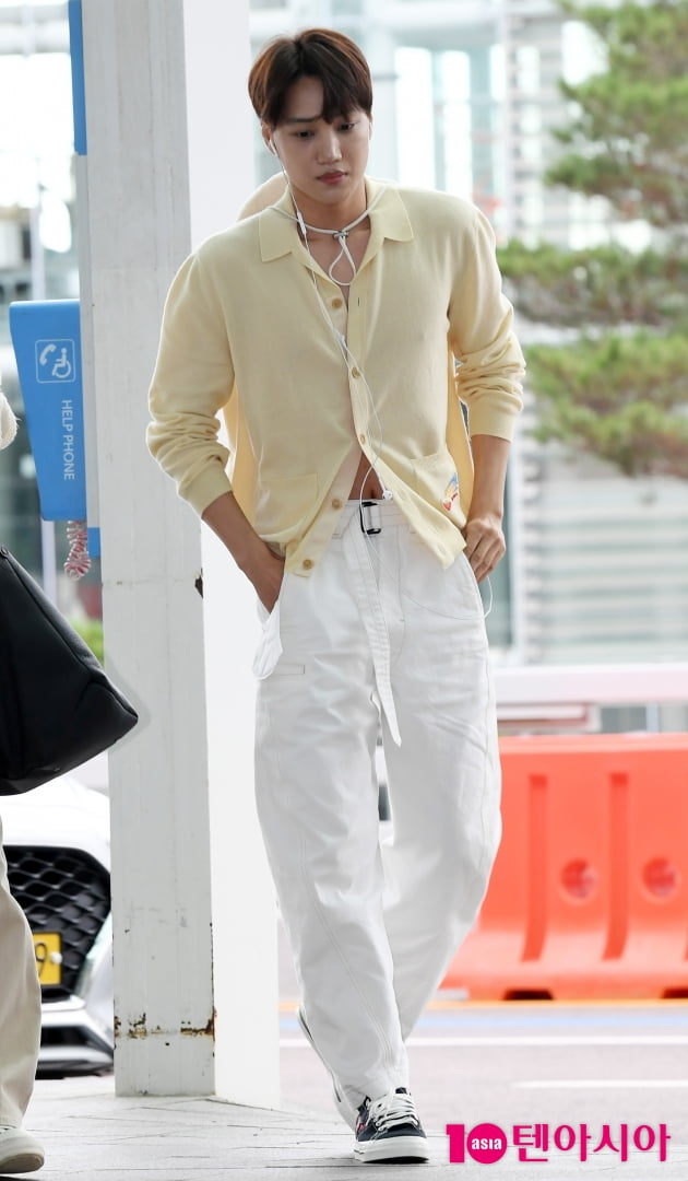 [TEN 포토] 엑소 카이 '걸어다니는 조각상'