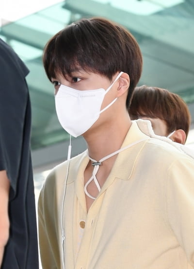 [TEN 포토] 엑소 카이 '샤프한 옆선'