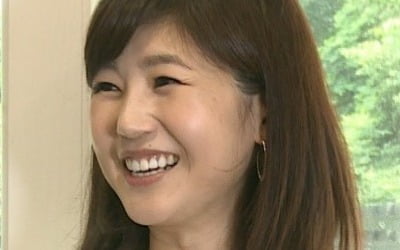 '금융맨♥' 강수정 "홍콩 시세? 10평 원룸 월세가 450만원" ('홈즈')