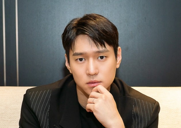 [TEN인터뷰] "모친상으로 죽은 뒤 새롭게" 고경표, 89kg까지 증량→행복의 할당량