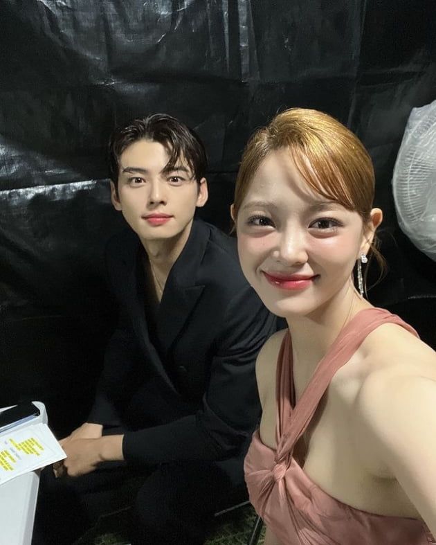 김세정, 차은우 /사진=김세정 인스타그램