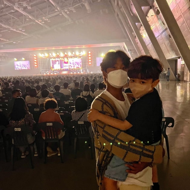 /사진=서하얀 인스타그램