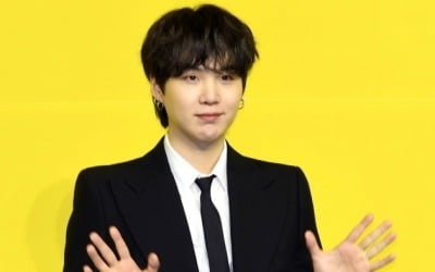 BTS 슈가, 직장 동료로 매일 만나고 싶은 스타 1위…2위는 RM