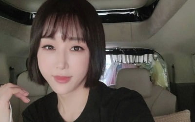 '박군♥' 한영, 앞머리 내리니 20대 같네…"예쁘면 다 좋아" [TEN★]