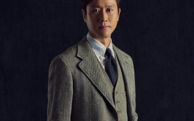 '김유미♥' 정우 "'평균적 삶' 위해 노력…바라는 건 가족들의 건강"('모범가족')[인터뷰③]