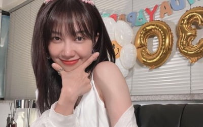 정은지, 드디어 앞자리가 바뀌었네…30세 귀요미[TEN★]