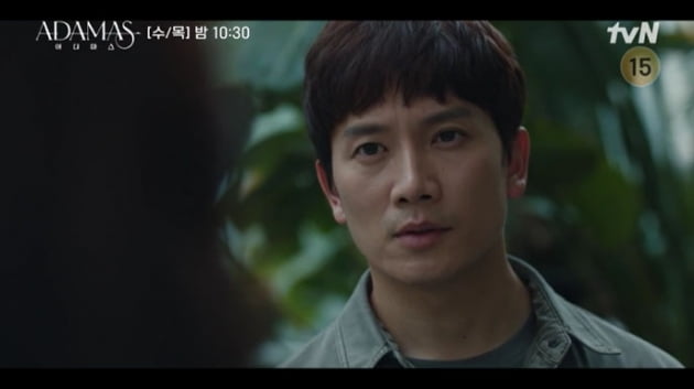 [종합] 지성, 폭탄 테러에 뒤늦게 병원 이송…생사 불투명('아다마스')