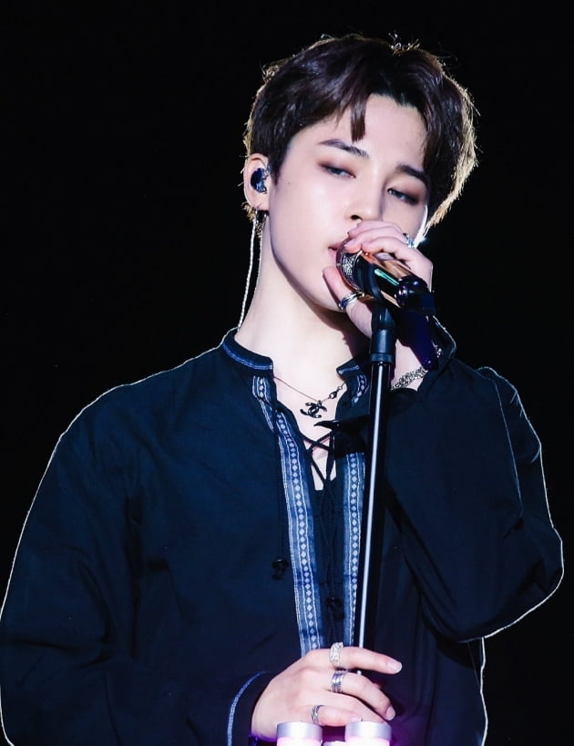 방탄소년단 지민, K팝 글로벌인기투표서 101주간1위…월간·주간·일간, 최다 횟수