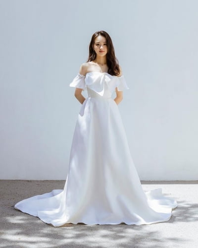 '♥9살 연상과 결혼' 손연재, 전직 체조 요정 웨딩 화보는 다르네…찐 미소[TEN★]