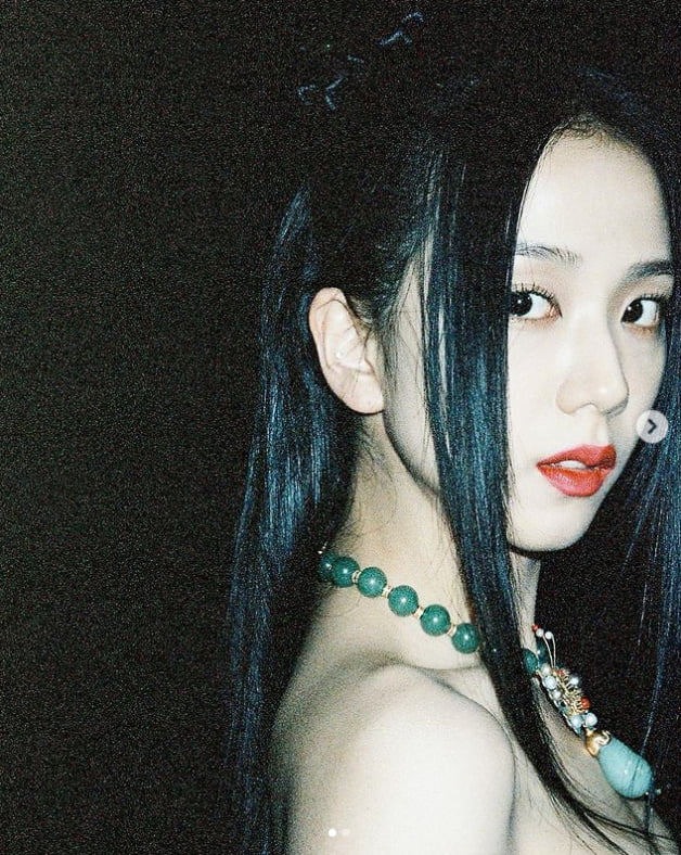 블랙핑크 지수, 보석 기죽이는 미모...분위기 깡패[TEN★]