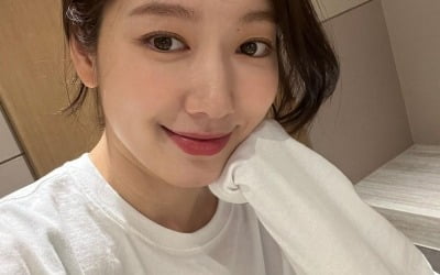 '최태준♥' 박신혜, 육아하느라 외출 못 했나 "17호 써서 뿌듯"…투명+화사 피부[TEN★]