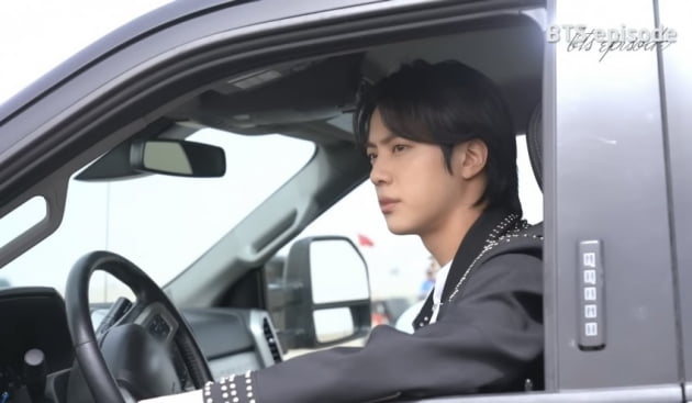 방탄소년단 진, '가장 많이 언급된 아티스트' 솔로 1위 등극