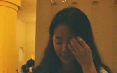 한지민, 대충 찍어도 '청순 여신' 인증…여유 가득 일상[TEN★]