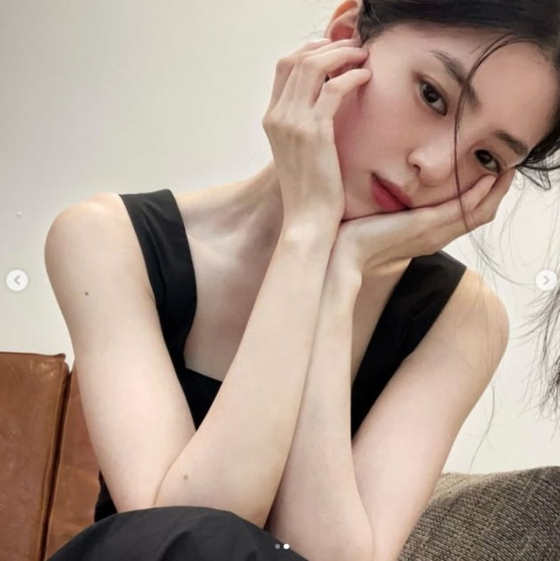 한소희, 안면 부상후 근황...예쁨주의보[TEN★]