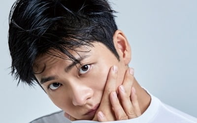 '국민섭섭남' 강태오, 또 사고쳤다