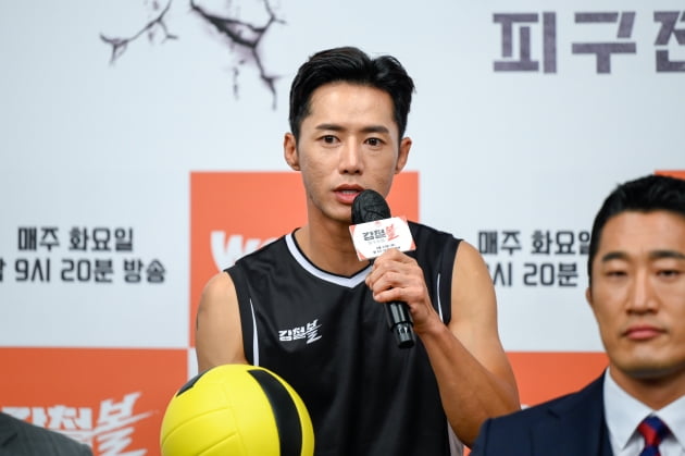 오종혁 "벽만 보면 공 던지며 훈련…던지고 받고 피하는 게 기본"('강철볼')