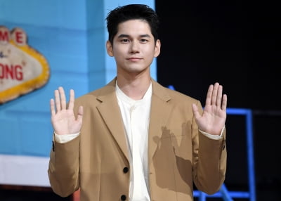 [TEN 포토] 옹성우 '오늘도 멋짐'